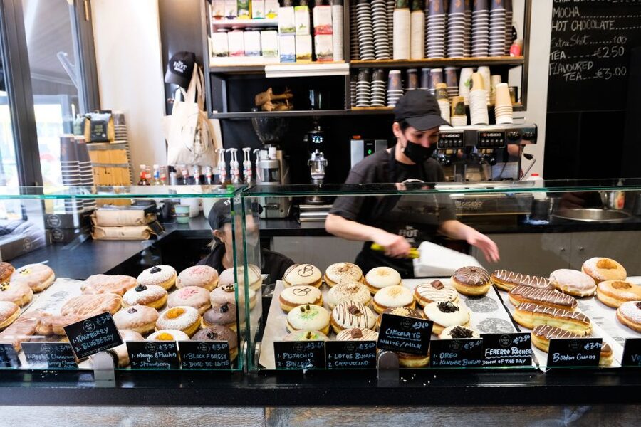 Dublin: Guided Delicious Donut Tour with Tastings - Stop-by-stop tastings: glazed, chocolate, and an Irish-style churro twist