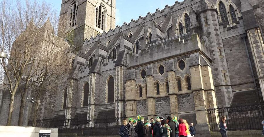 Dublin: Highlights and Hidden Corners Walking Tour - Dublin Castle and Christ Church: medieval focus without museum fatigue