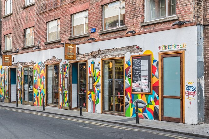 Dublin Historical Centre Food Tour with 8 Food Tastings & Drinks - Stop 5: Grafton Street Irish Ice Cream With a Twist