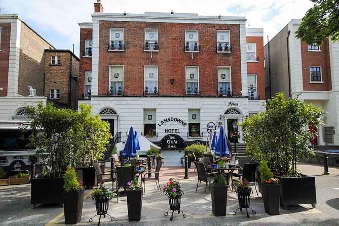 Dublin Irish House Party Live Show, Dinner Option Available - Stop 1: The Irish House Party, where the music takes over