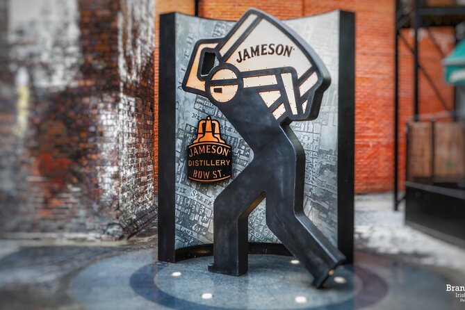 Dublin Jameson Distillery Bow St. Choice of Experiences - Entering Jameson Distillery Bow St. and finding your starting point