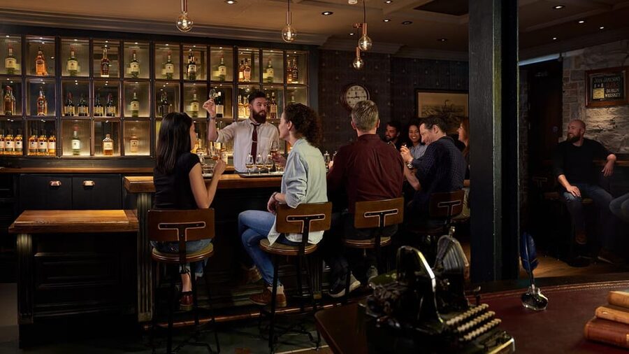 Dublin: Jameson Distillery Secret Whiskey Tasting Experience - Your 60-minute flow, check-in to your four pours