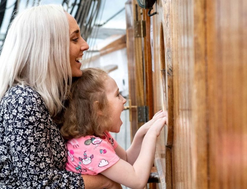Dublin: Jeanie Johnston Tall Ship Irish Famine History Tour - Who should book this Jeanie Johnston famine tour