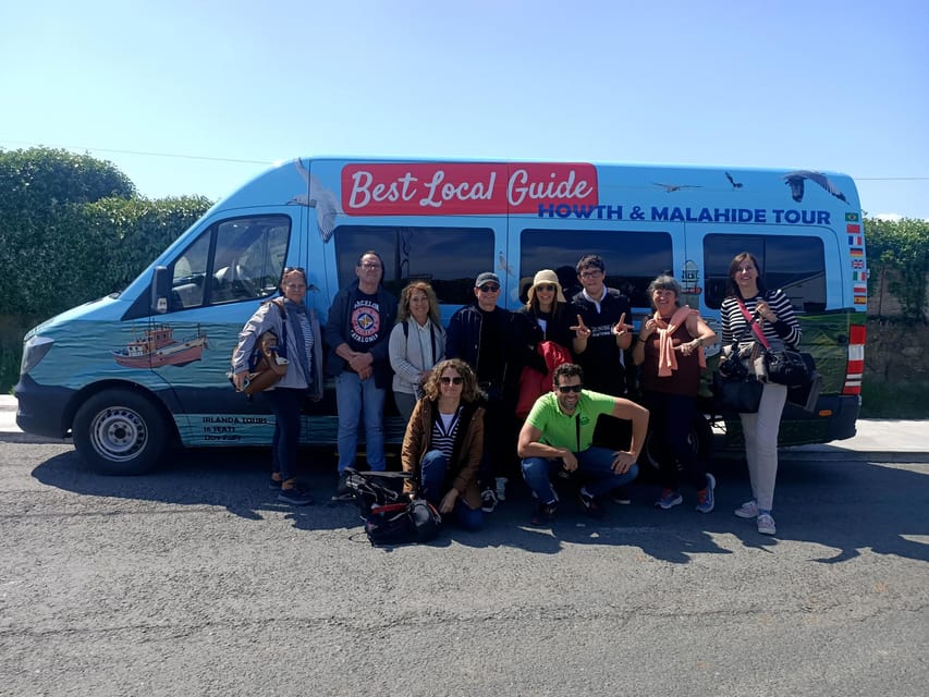 DUBLIN: Malahide castle and Howth MULTILINGUAL full day tour - Coastal drive through Malahide, St Anne’s Park, and Portmarnock
