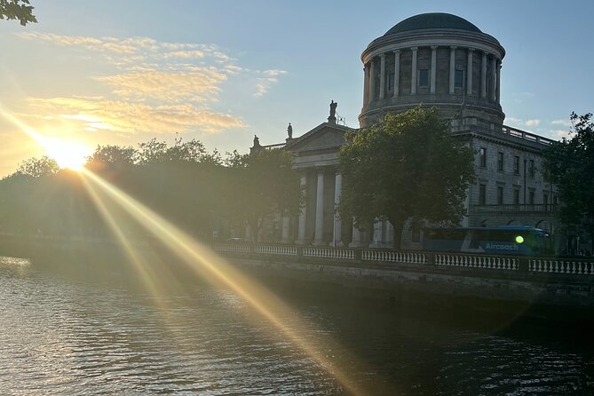 Dublin Mythology and Folklore Tour with Irish Stories and Legends - Where you meet near Temple Bar (and how to plan your arrival)