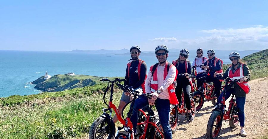 Dublin: Panoramic e-Bike Tour - Howth Harbour: the calm start where the peninsula begins
