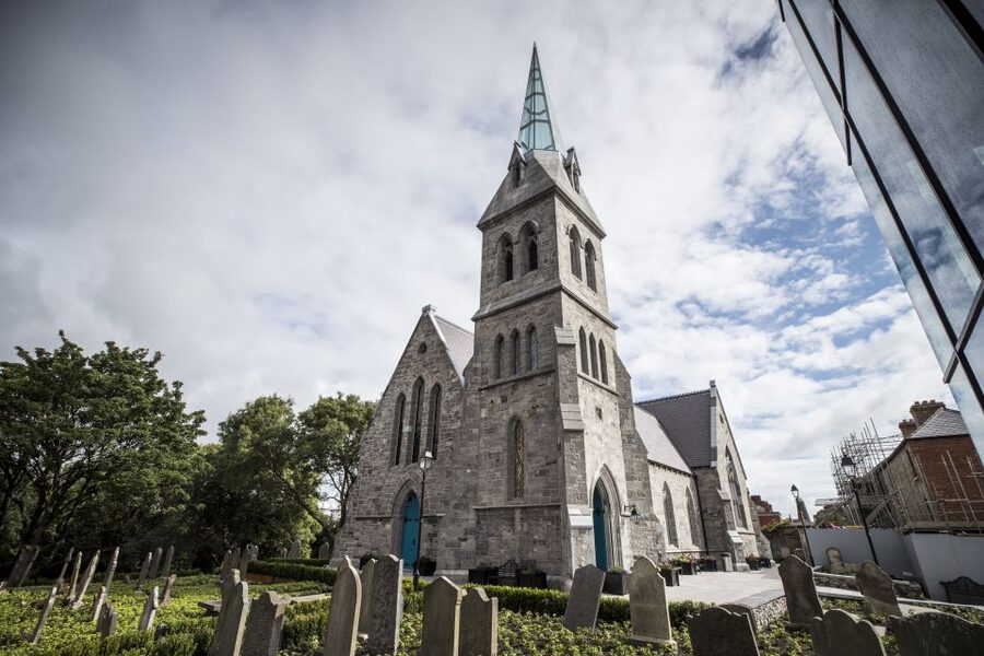 Dublin: Pearse Lyons Whiskey Distillery Experience - The tasting lineup: Pearse whiskies, Ha’Penny, and gin