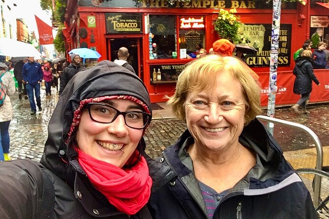 Dublin Private Custom Tour, Off-The-Beaten-Path in Temple Bar with a Local - The historic pub stop, and how to make it worth one drink