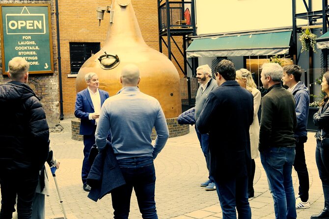 Dublin Private Guinness and Jameson Whiskey Tour with Transfers - Guinness Storehouse: guided touring plus Gravity Bar pint