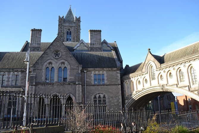 Dublin Private Walking Tour | 3 hour Highlights & Hidden Gems - Temple Bar area: music streets without needing to do pub crawling