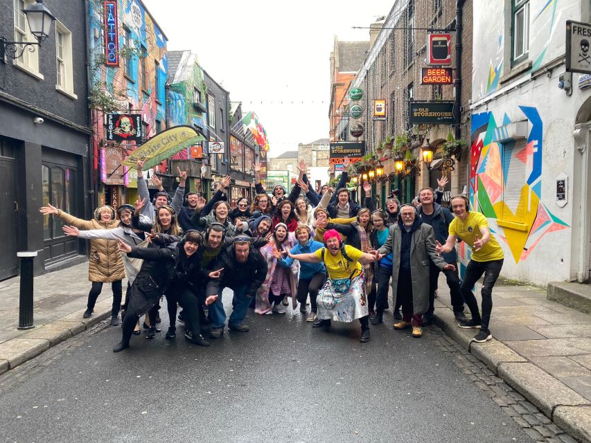 Dublin: Silent Disco Walking Tour - What to wear and bring for comfy dancing in Dublin