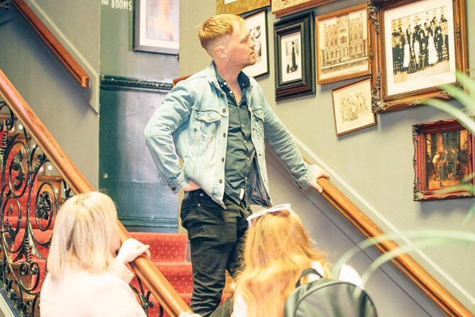 Dublin Storytelling Pub Tour - 3 stops, drinks & local snacks - Powerscourt Townhouse Centre: starting in Georgian Dublin