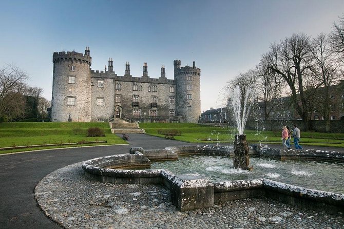 Dublin to Kilkenny Castle and House Of Waterford Crystal Day Tour - Heuston at 7:20 am, and how not to lose your tour