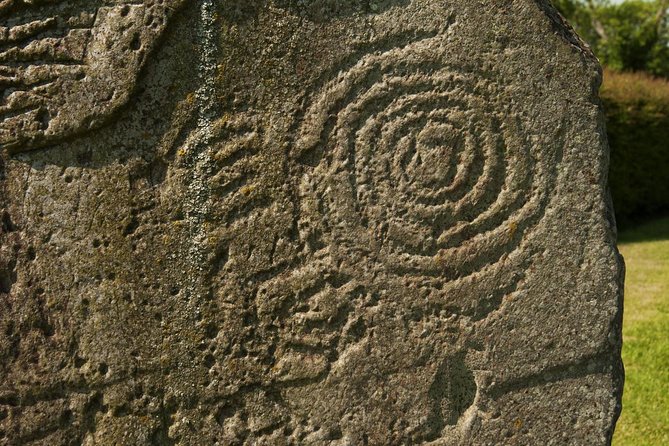Dublin to Newgrange, Monasterboice Small Group Guided Tours - Newgrange: UNESCO entry, solstice alignment, and the feeling of scale