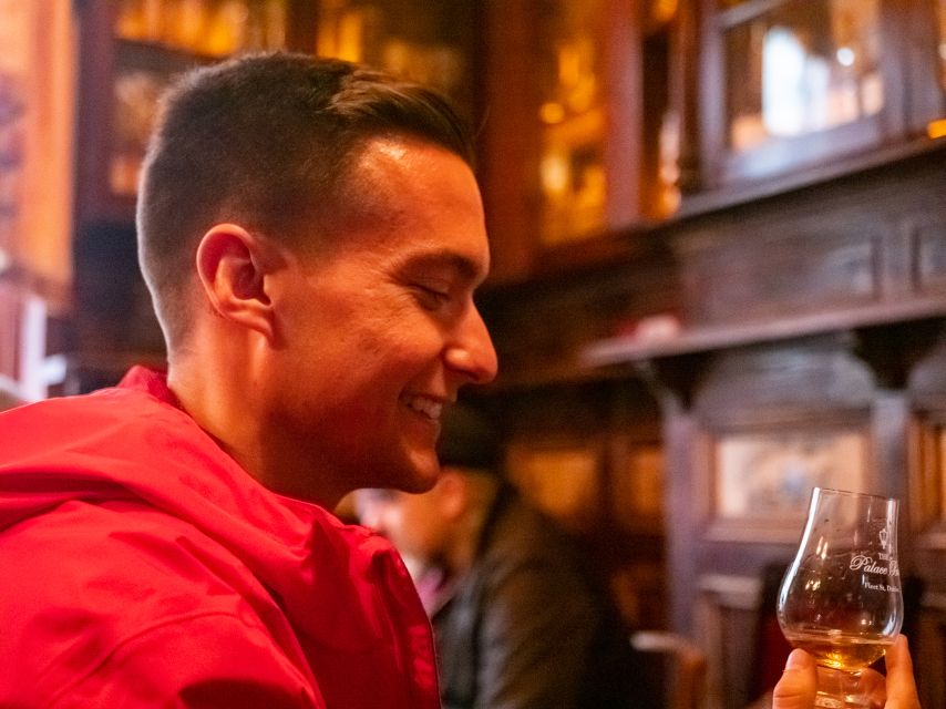 Dublin: Whiskey Tasting Tour - 5 Premium Irish Whiskies, and What You Learn by Tasting in Order