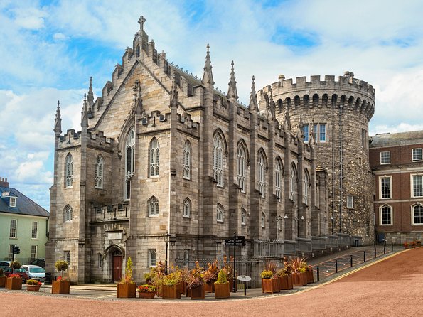 Essential Private Dublin walking tour for up to 6 people - Temple Bar: a guided walk through the district