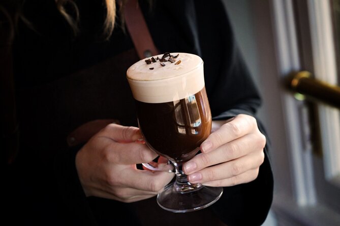 Experience Irish Coffee Masterclass in Ireland - Learning the technique: how you get the color and structure right