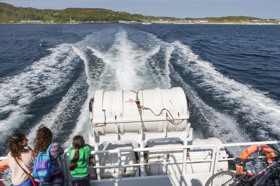 Fastnet Rock Lighthouse direct boat tour-Baltimore.Guided. - Weather rules, safety, and why flexibility is key