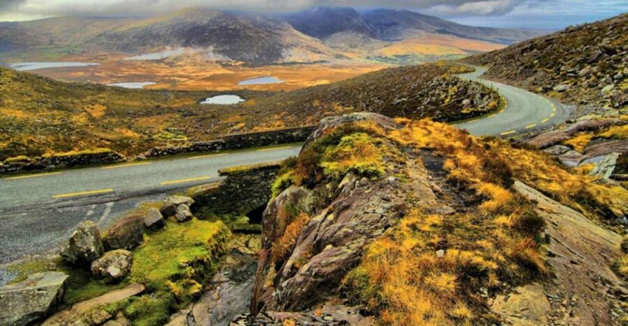 From Cork: 9-Hour Guided Ring of Kerry and Killarney Tour - Iveragh Peninsula viewpoints: Waterville, Coomakista, and Skellig Islands