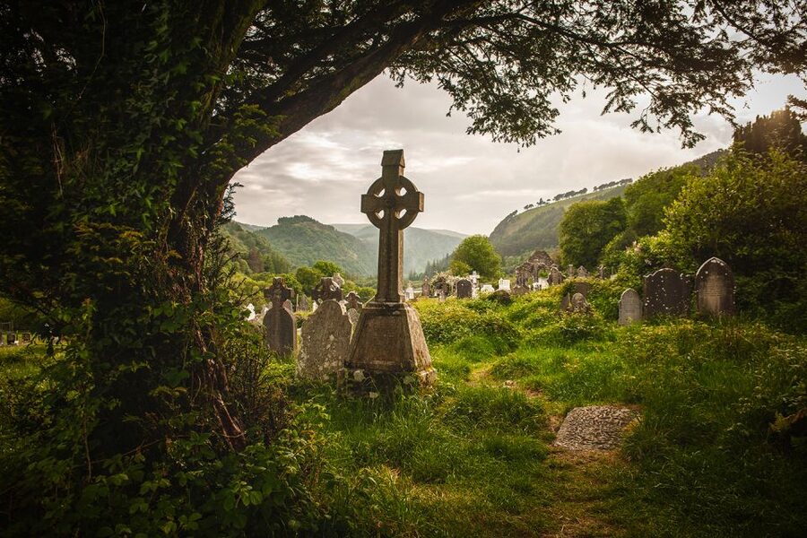 From Dublin: 3-Day Dingle, Killarney & the Wild Atlantic Way - Day 3: Inch Beach, Torc Waterfall, Killarney, and Rock of Cashel