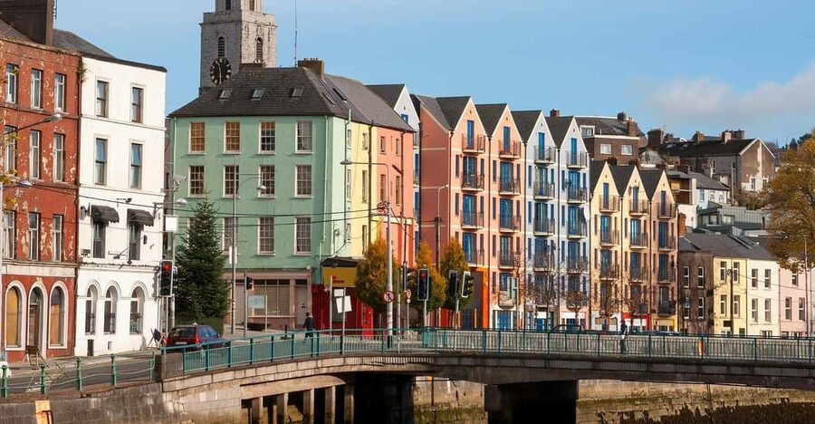 From Dublin:Cork,Cahir Castle,Rock of Cashel Tour in Spanish - Should You Book This Dublin to South Ireland Day Trip?