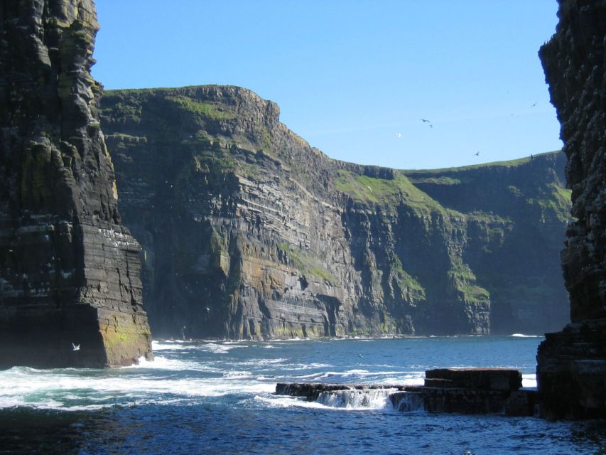 From Galway: Aran Islands and Cliffs of Moher Tour & Cruise - Galway to Doolin, With the Burren and Wild Atlantic Way in View