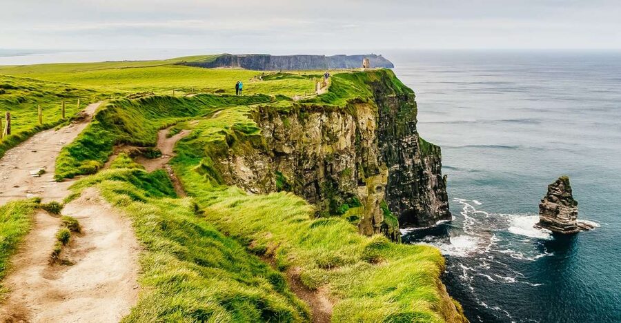 From Galway: Aran Islands and Cliffs of Moher Tour & Cruise - Pub Meal Timing Near the Cliffs, and How to Avoid Being Hungry