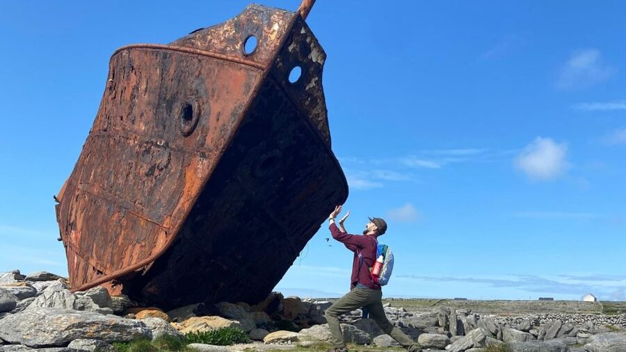 From Galway: Day Trip to Inisheer with Bike or Bus Tour - Who should book this Inisheer day trip from Galway?