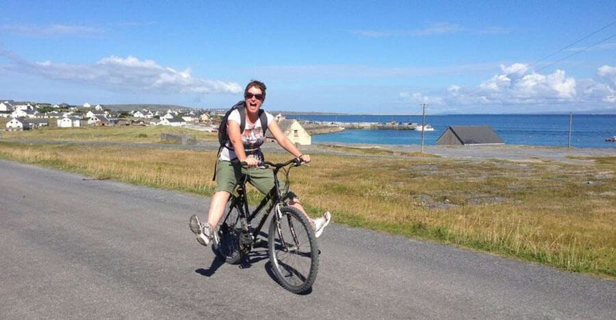 From Galway: Day Trip to Inisheer with Bike or Bus Tour - From Galway to Doolin: the Burren drive that sets the mood