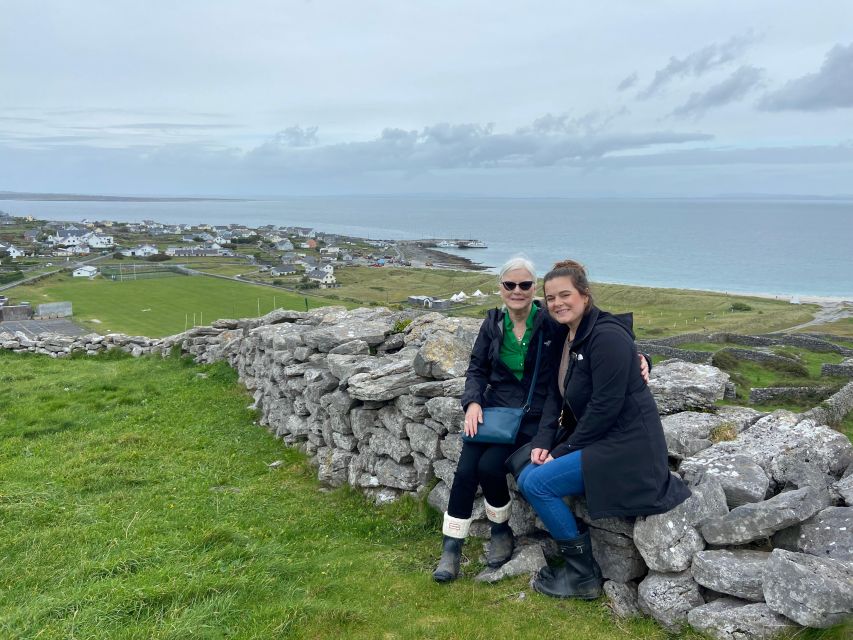 From Galway: Day Trip to Inisheer with Bike or Bus Tour - The island stops: sunken sites, shipwrecks, and a castle you can feel