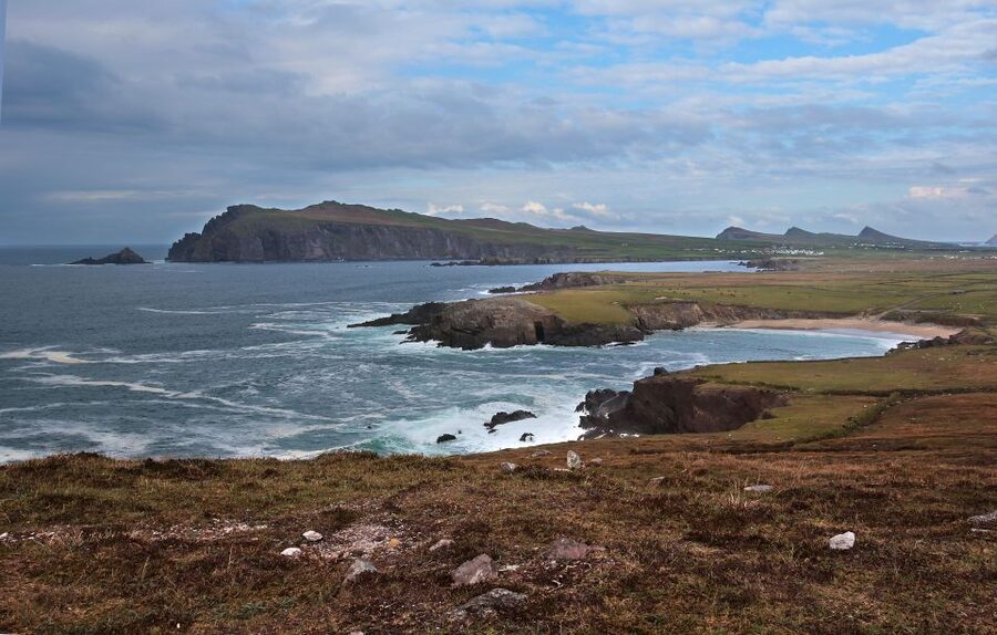 From Killarney: Day Trip to Dingle - Slea Head and Corca Dhuibhne: the road is part of the attraction