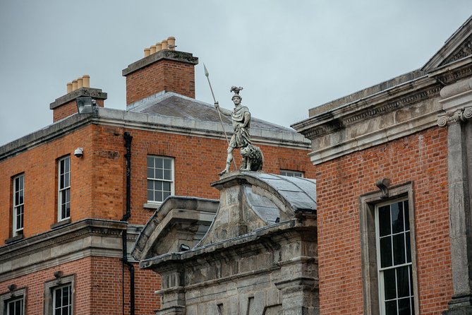 Full Coverage Dublin PRIVATE City Tour With Locals - Powerscourt Townhouse Centre: eighteenth-century walls, modern breaks