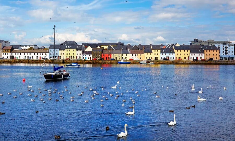 Galway: Best of Galway City & Claddagh Walking Tour - Kirwan’s Lane and the Latin Quarter: stories you can picture