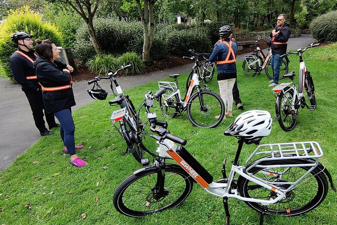Galway City E-Bike Scavenger Hunt Game - Stop-by-stop: from Salthill Promenade to Wild Atlantic Way