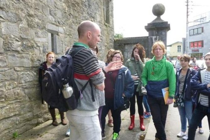 Galway City on Foot with Seán: Stories, History, Local Tips, Chat and More.. - Getting your bearings at the Spanish Arch on River Corrib