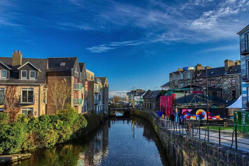 Galway City Walk: Rougues, Rebels and Rakes - St. Nicholas Church and the Medieval Quarter’s Street-Level Past