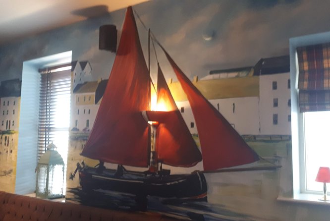 Galway City Walking Tour - Starting in Eyre Square, and how the 90-minute loop works