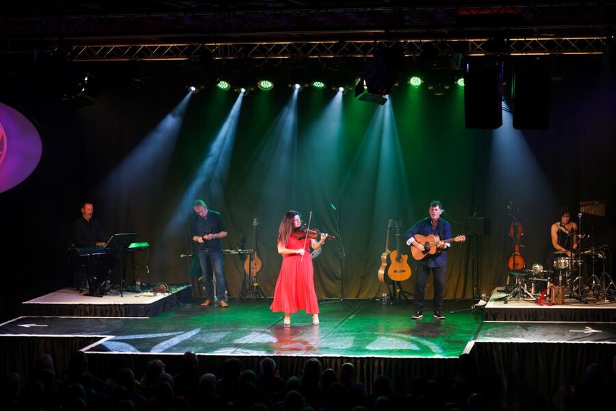 Galway: Trad on the Prom Ticket with Irish Music and Dancing - Meeting the performers and taking the show home