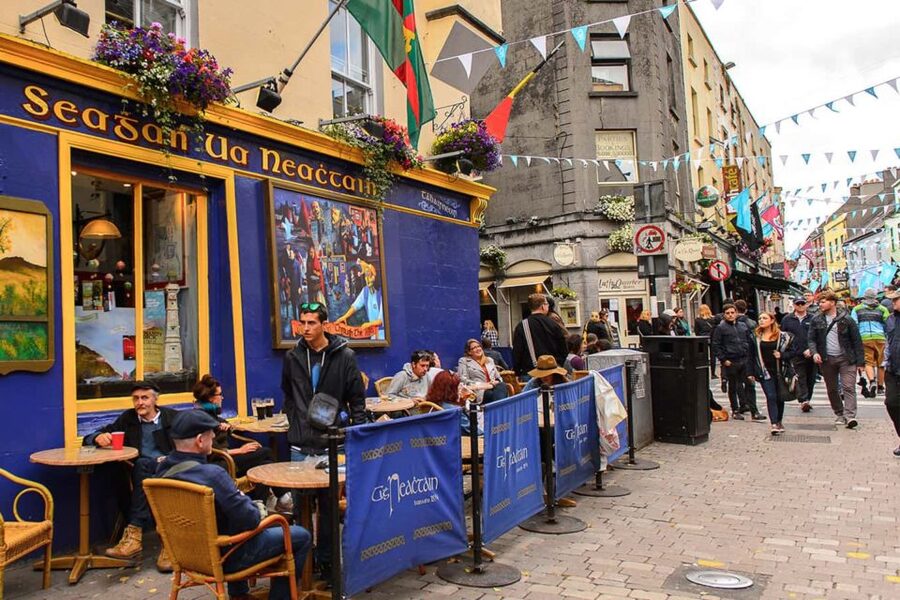 Galway: Welcome to Galway Walking Tour - Price and group size: why this $17 walk is such good value