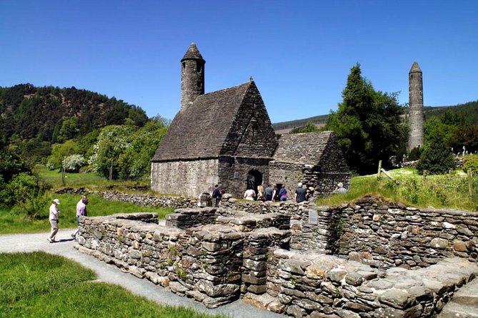 Glendalough & Wicklow Mountains Afternoon Tour from Dublin - What to Pack and How to Stay Comfortable in Wicklow Weather