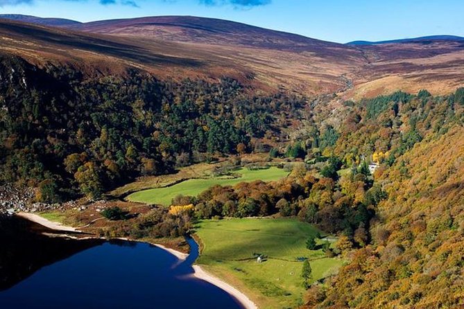Glendalough & Wicklow Mountains Half Day Morning Tour from Dublin - Guide style, humor, and the names you might hear on board