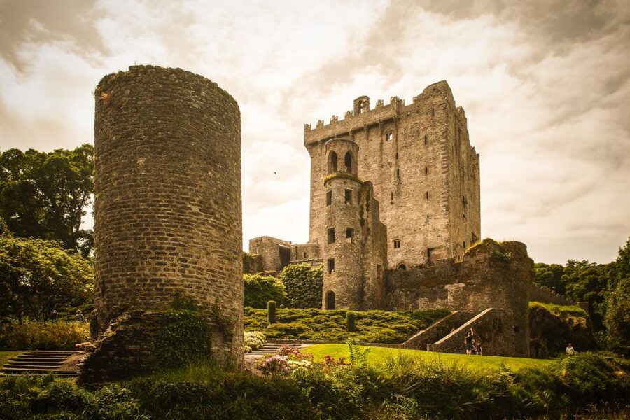 Ireland: Blarney Castle, Kilkenny & Irish Whiskey 3-Day Tour - Getting to Ireland’s highlights in a 16-seat Mercedes minicoach
