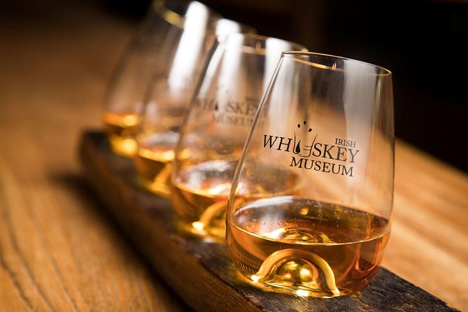 Irish Whiskey Museum: Whiskey Blending Experience - Making your own blend: fun process, and what to expect from the method