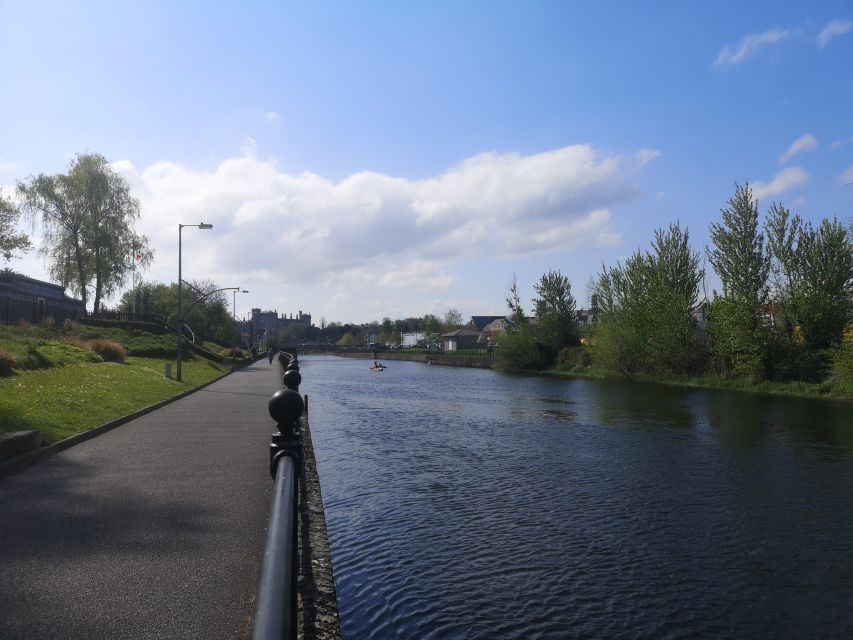 Kilkenny: Historical Highlights Walking Tour - Stop by stop: how the tour unfolds in real time