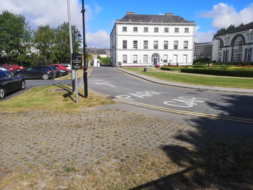 Kilkenny: Historical Highlights Walking Tour - Who this walking tour suits best