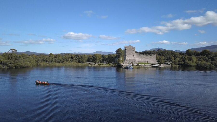 Killarney: Gap of Dunloe Walking and Boat Tour - The 2:00 pm boat on the Lakes of Killarney: Meeting of the Waters to Ross Castle