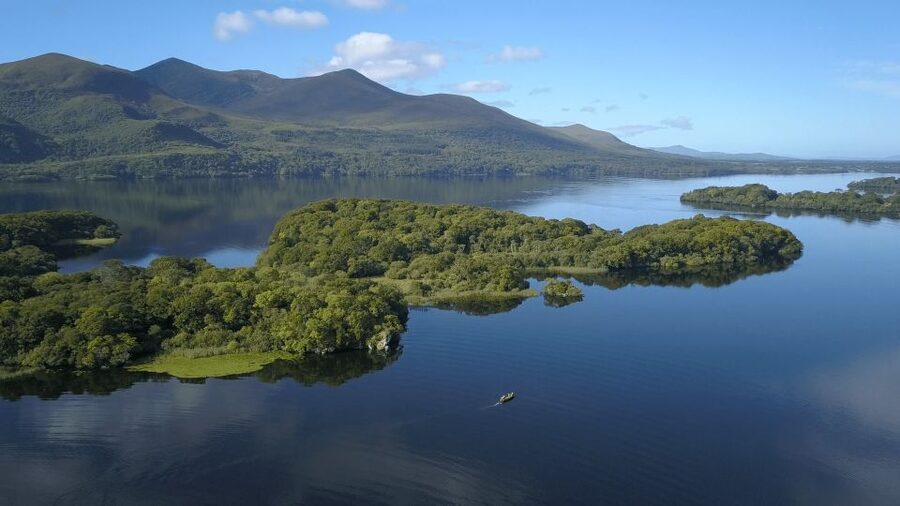 Killarney: Gap of Dunloe Walking and Boat Tour - Jaunting cars at Kate Kearney’s: the honest alternative to the full hike