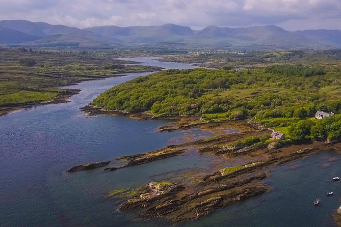 NO 1 Ring of Kerry Tour inc Killarney Lakes & National Park - Comfort on the coach: seat choice and what not to bring