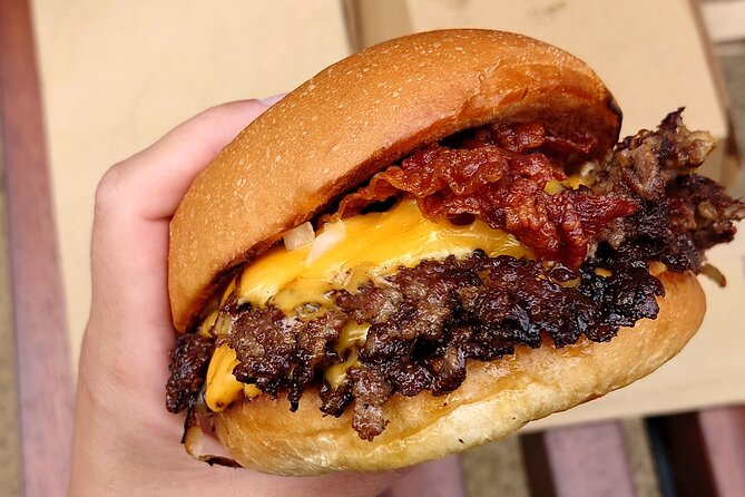 NO DIET CLUB - Best Food Tour in Dublin ! - Savory Stops: Toasties, Pizza, Smash Burger, and Fish Balls