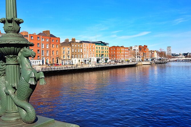 Private Dublin Sights and Pints (Walking Tour) - Dublin Castle grounds in about 20 minutes: what you get, and what you do not